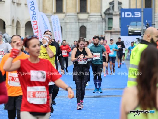 Ljubljanski-maraton-2023-cilj-2903.jpg