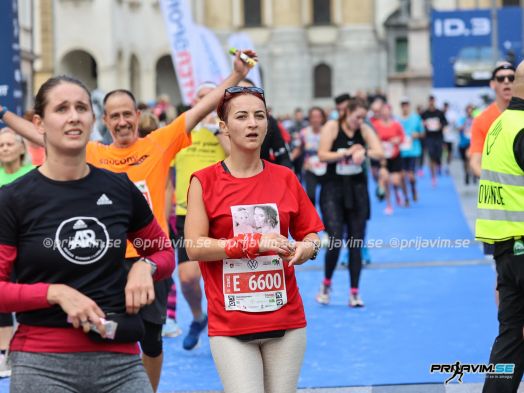 Ljubljanski-maraton-2023-cilj-2904.jpg