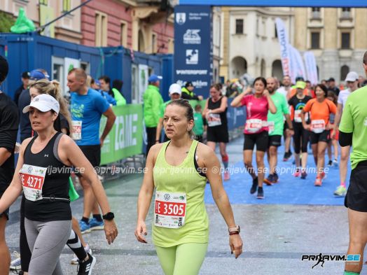 Ljubljanski-maraton-2023-cilj-2913.jpg
