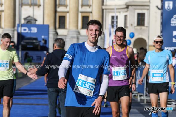 Ljubljanski-maraton-2023-cilj-0304.jpg