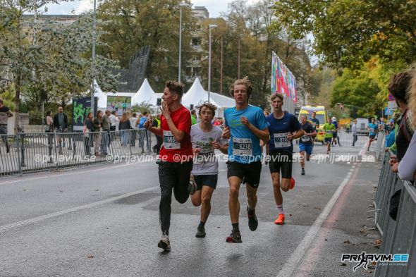 Ljubljanski-maraton-2023-solski-tek-2640.jpg