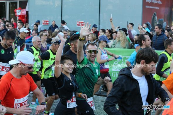Ljubljanski-maraton-2023-start-0040.jpg