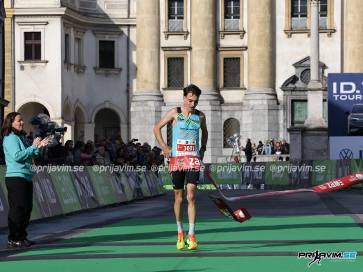 NLB-Ljubljanski-maraton-2024-21-1516.JPG