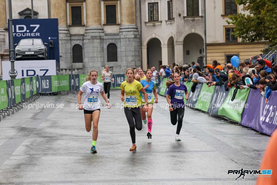 NLB-Ljubljanski-maraton-2024-SO-0138.JPG
