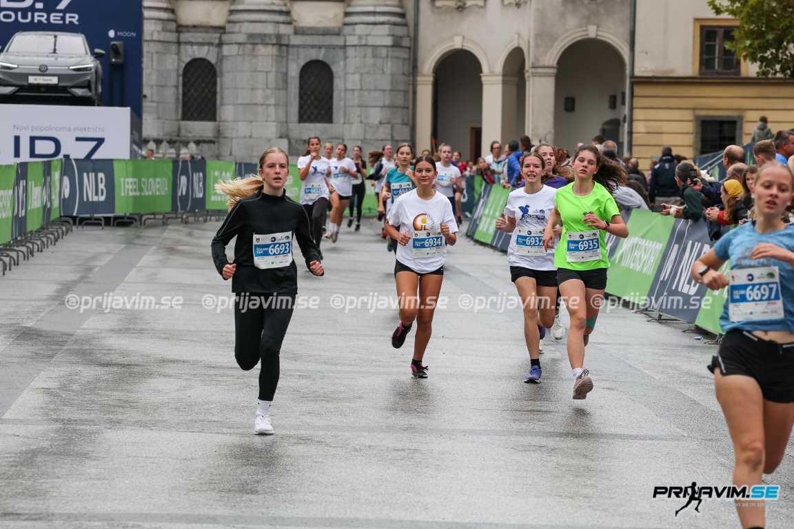 NLB-Ljubljanski-maraton-2024-SO-0170.JPG
